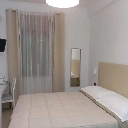 Regency House Accoglienza 4*